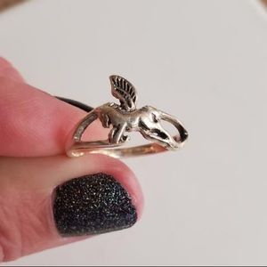 Pegasus ring
